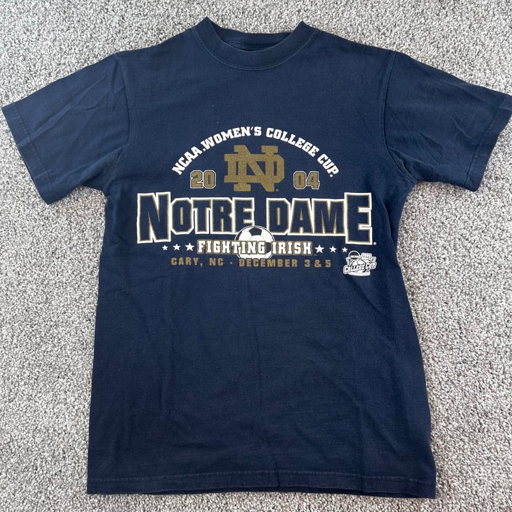 Champion Notre Dame 2004 NCAA Womens College Cup T-Shirt Small Navy Soccer VTG - Picture 1 of 7